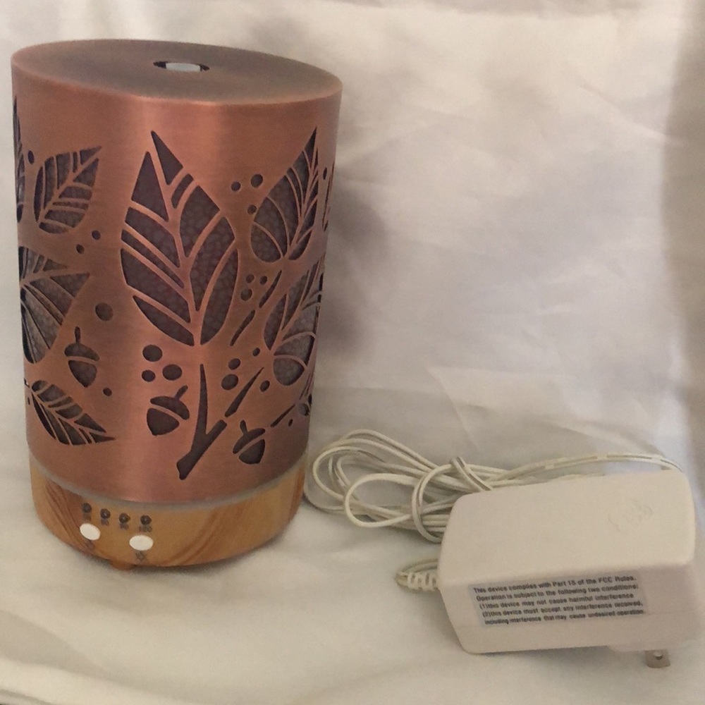 Serene House Leaf Ultrasonic Essential Oils Diffuser